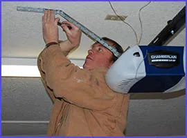 Neighborhood Garage Door Service Detroit, MI 248-531-8012 - garage-doors